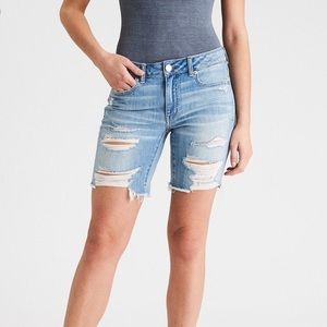 American Eagle distressed denim Bermuda shorts